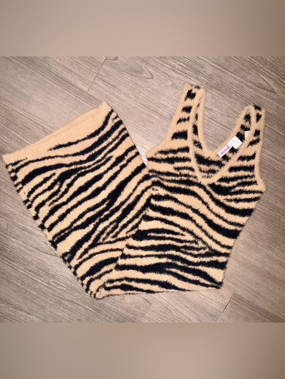 MADRAG Zebra Print Fluffy Sleeveless Bodycon Maxi Dress